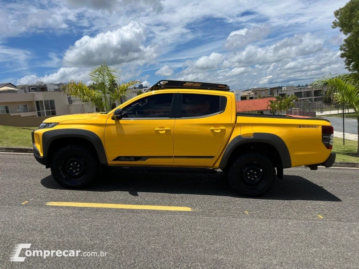 L200 TRITON 2.4 16V TURBO DIESEL SPORT SAVANA CD 4P 4X4 AUTO