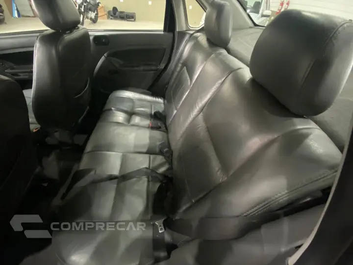 Fiesta 1.6 Mpi First Sedan 8V Flex 4P Manual