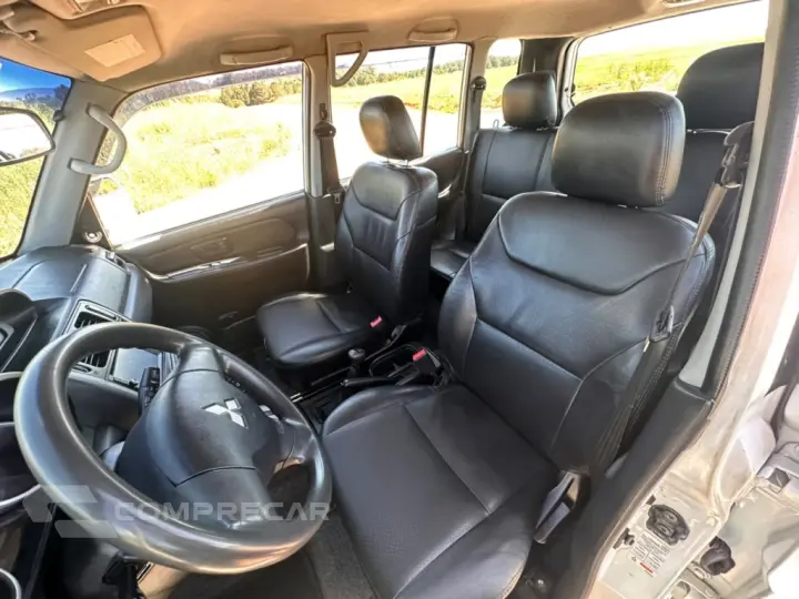 PAJERO TR4 2.0 4X4 16V 140CV FLEX 4P AUTOMÁTICO