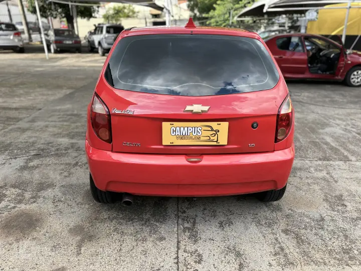 CELTA 1.0 MPFI Life 8V