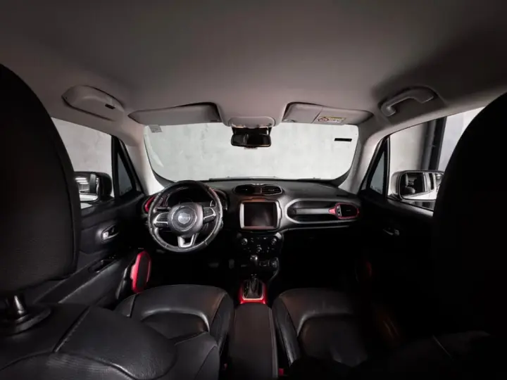 RENEGADE 2.0 16V TURBO DIESEL TRAILHAWK 4P 4X4 AUTOMÁTICO