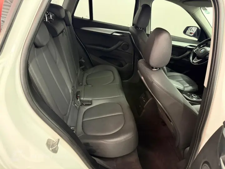 X1 SDRIVE 20i 2.0/2.0 TB Acti.Flex Aut.