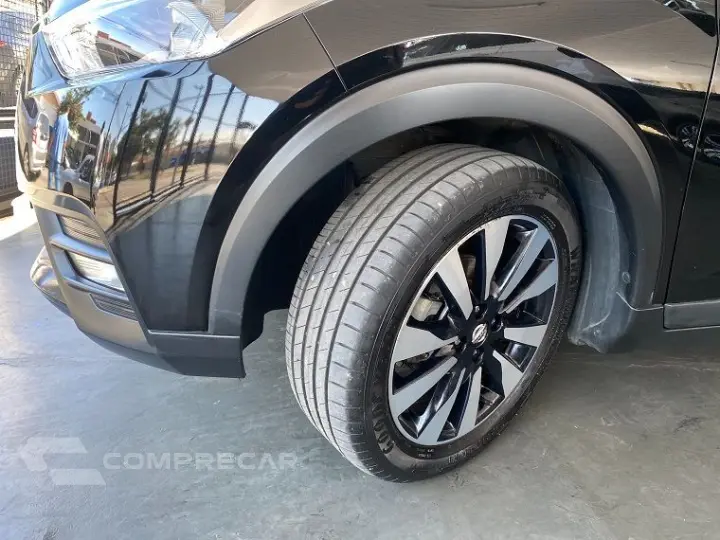 KICKS SV 1.6 16V FlexStar 5p Aut.
