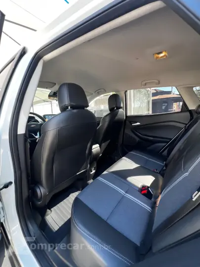 TRACKER LTZ 1.0 Turbo 12V Flex Aut.