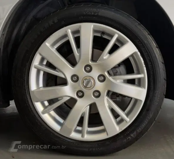 Sentra SL 2.0/ 2.0 Flex Fuel 16V Aut.