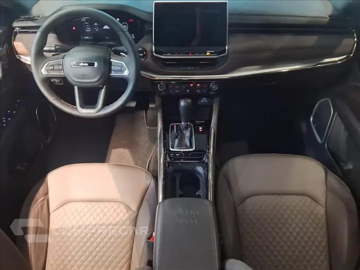 COMMANDER 1.3 T270 Turbo Overland