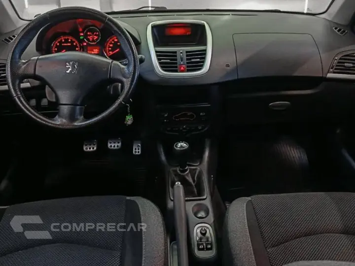 207 Sedan Passion XR 1.4 Flex 8V 4p