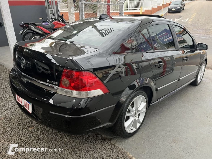 Vectra Sedan 2.4 16V 4P FLEX ELITE AUTOMÁTICO
