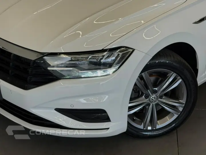 JETTA 1.4 250 TSI TOTAL FLEX R-LINE TIPTRONIC