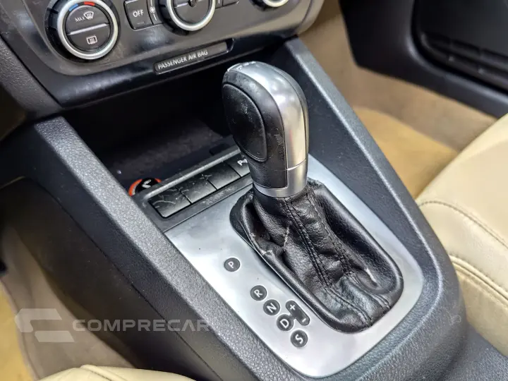 JETTA 2.0 TSI HIGHLINE 211CV GASOLINA 4P TIPTRONIC