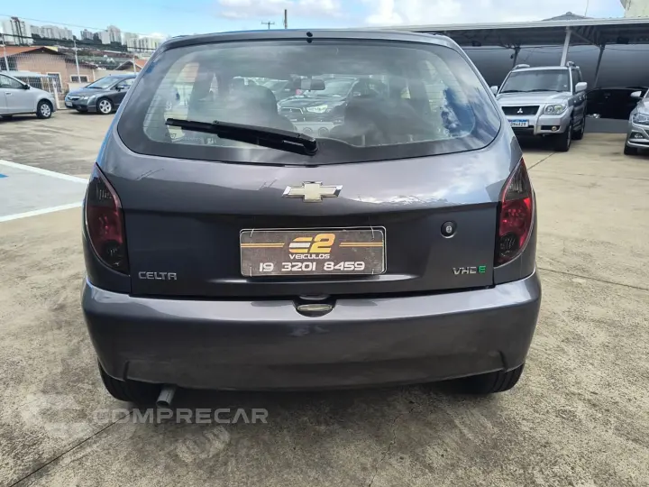 CELTA 1.0 MPFI LT 8V