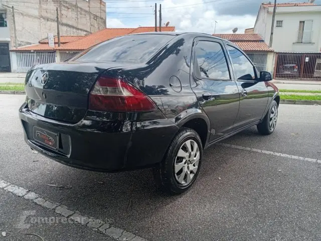 PRISMA - 1.4 MPFI MAXX 8V 4P MANUAL