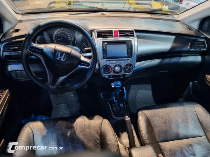 CITY 1.5 LX Sedan 16V