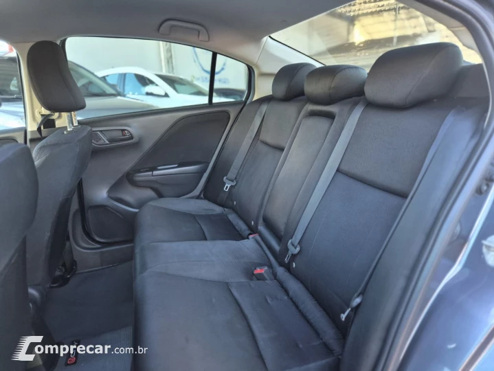CITY Sedan LX 1.5 Flex 16V 4p Aut.