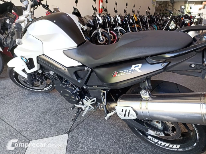 F 800 R