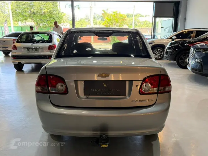 CLASSIC 1.0 MPFI LS 8V FLEX 4P MANUAL