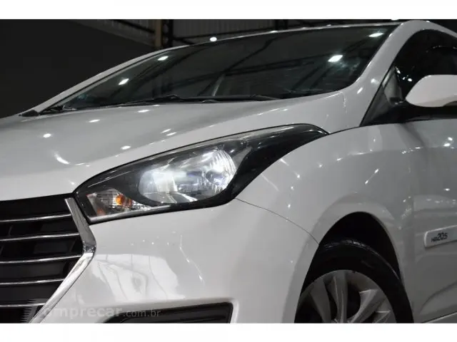 HB20S - 1.6 COMFORT PLUS 16V 4P AUTOMÁTICO