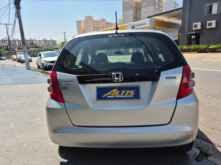 FIT 1.4 LX 16V