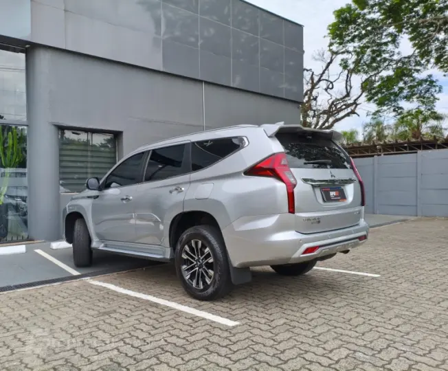 PAJERO SPORT 2.4 16V Mivec Turbo Hpe-s AWD