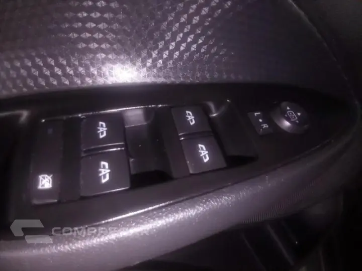 ONIX HATCH LT 1.0 12V FLEX 5P MEC.