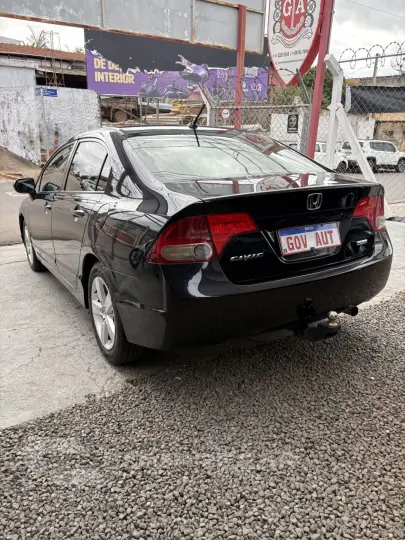 Civic 1.8 16V 4P FLEX LXS AUTOMÁTICO