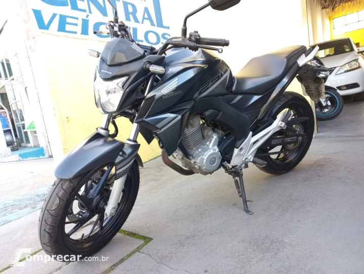 CB 250F TWISTER ABS