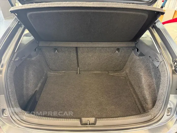 NIVUS 1.0 200 TSI TOTAL FLEX COMFORTLINE AUTOMÁTI