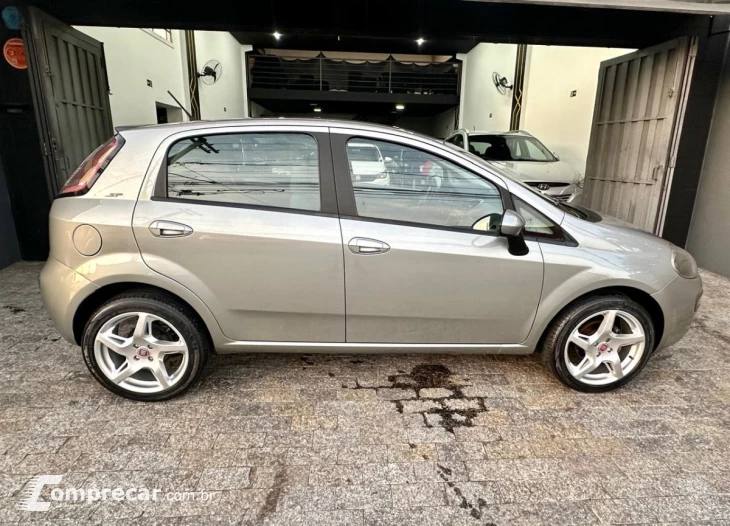 Punto ESSENCE 1.6 Flex 16V 5p