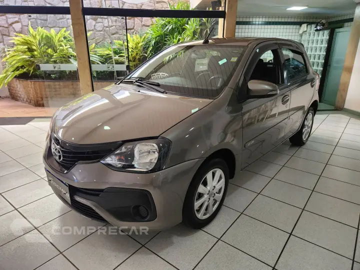 Etios Hatch 1.5 16V 4P FLEX X PLUS AUTOMÁTICO