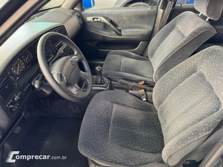 PASSAT 2.0 GL 8V GASOLINA 4P MANUAL