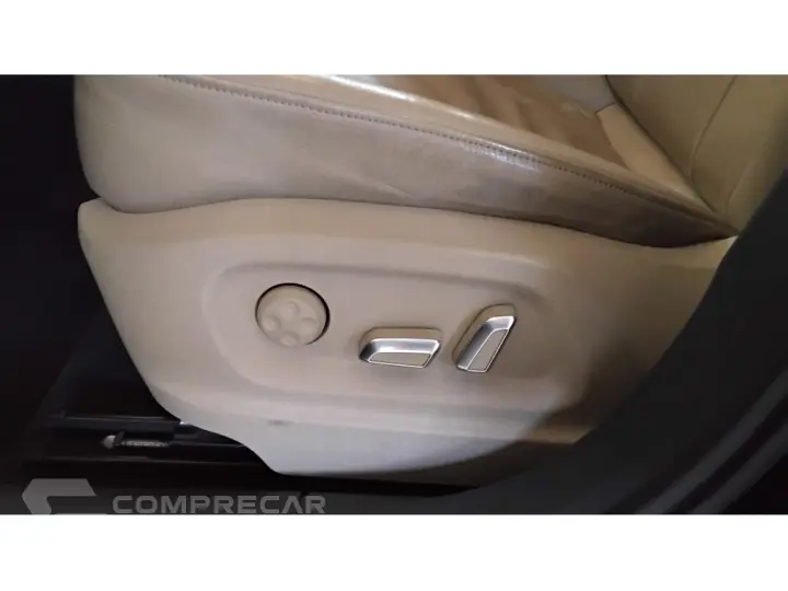 Q3 1.4 TFSI AMBIENTE FLEX 4P S TRONIC