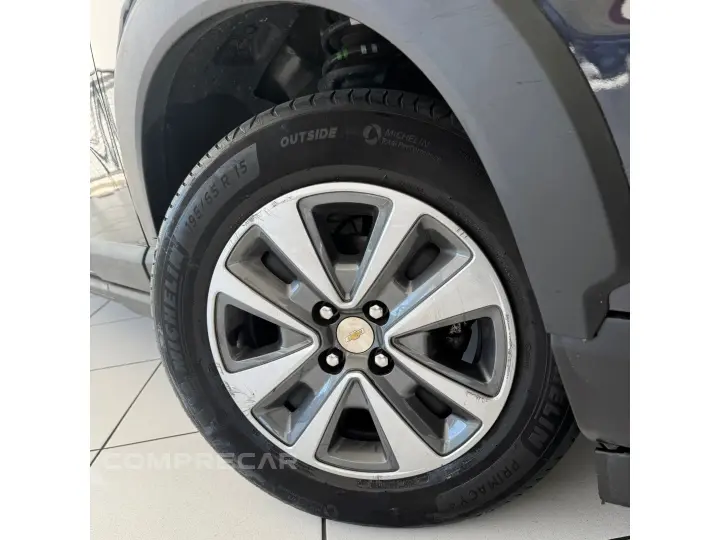 SPIN 1.8 LT 8V FLEX 4P AUTOMÁTICO