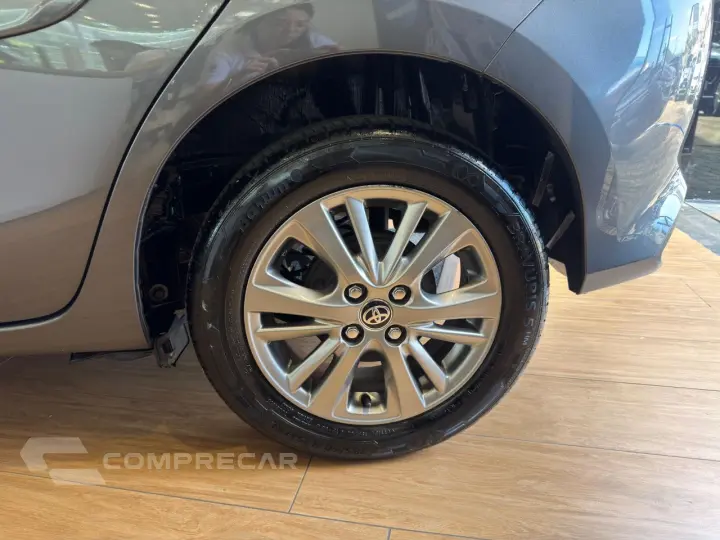 Yaris Hatch 1.5 16V 4P FLEX XLS CONNECT MULTIDRIVE AUTOMÁTIC