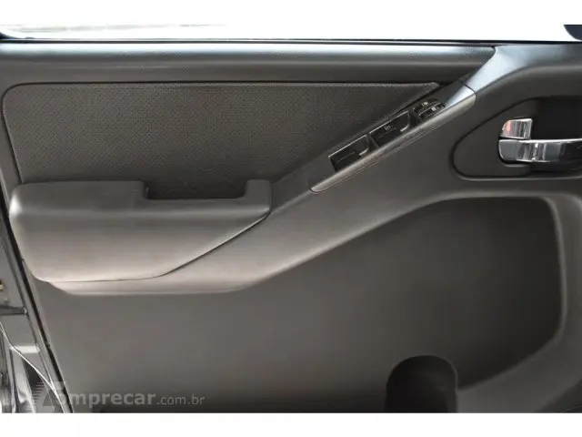 FRONTIER - 2.5 SL 4X4 CD TURBO ELETRONIC 4P AUTOMÁTICO