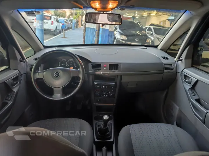 MERIVA 1.8 MPFI JOY 8V