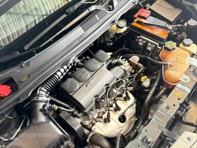 COBALT - 1.8 SFI LT 8V 4P AUTOMÁTICO