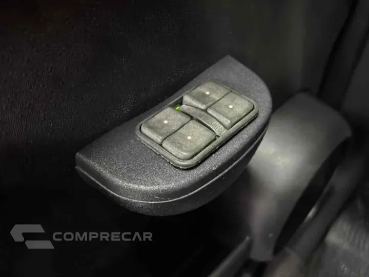 PRISMA 1.4 MPFI MAXX 8V FLEX 4P MANUAL