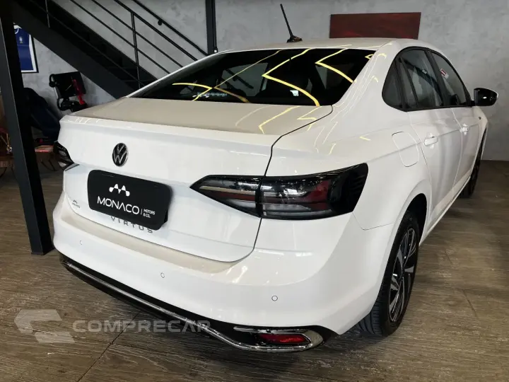 Virtus 1.0 4P 200 TSI FLEX HIGHLINE AUTOMÁTICO