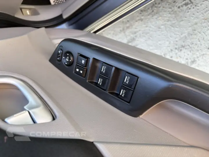 Civic 2.0 16V 4P FLEX LXR AUTOMÁTICO