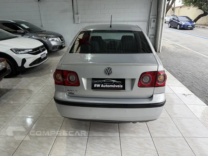 POLO SEDAN 1.6 MI Comfortline 8V