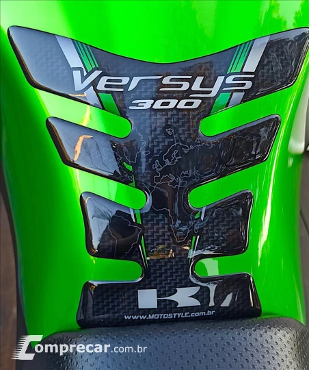 VERSYS-X 300 ABS