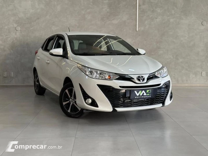 YARIS HB XS 15 AT