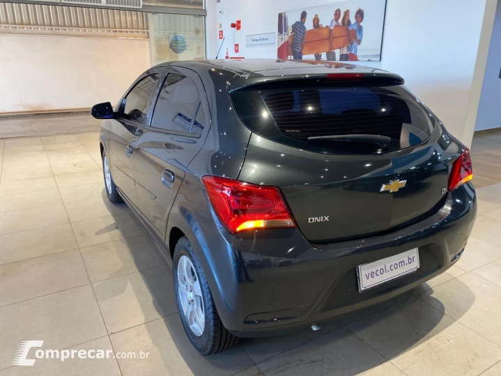 Onix Hatch 1.4 4P FLEX LT
