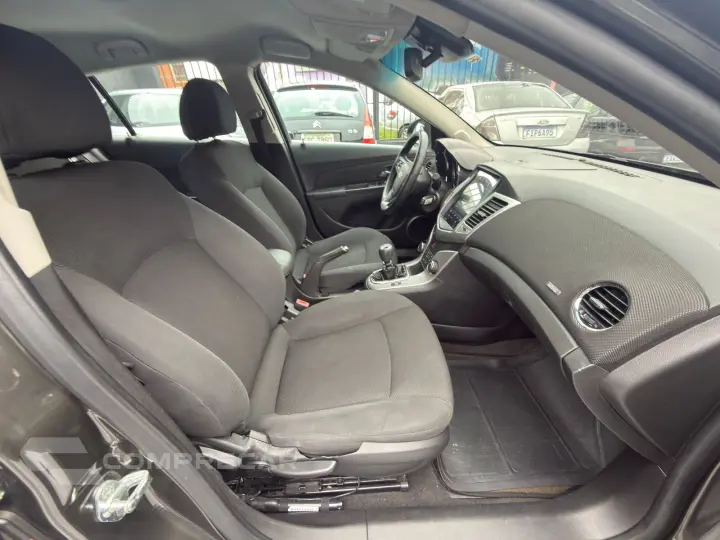 CRUZE 1.8 LT Sport6 16V