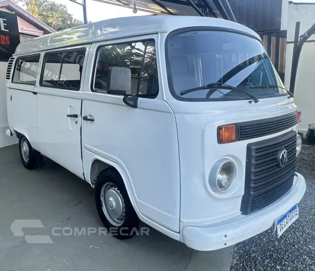 Kombi 1.4 FLEX STD 9 LUGARES