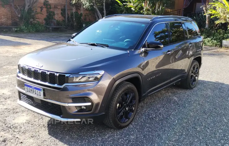 COMMANDER 1.3 T270 Turbo Limited