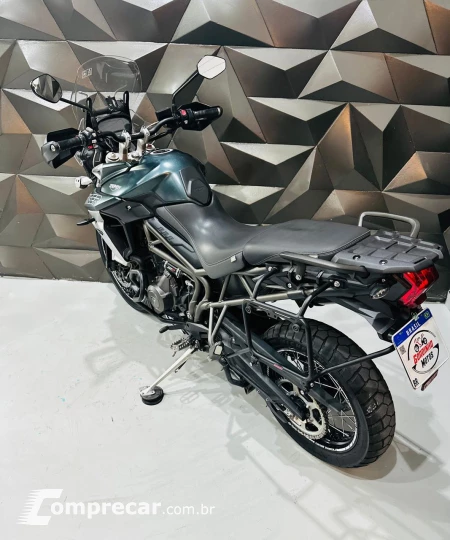 TIGER 800 XCA