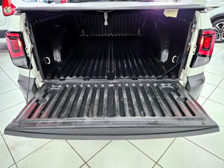 Saveiro Robust 1.6 Total Flex 16V