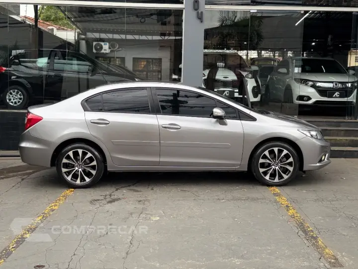 Civic Sedan LXR 2.0 Flexone 16V Aut. 4p