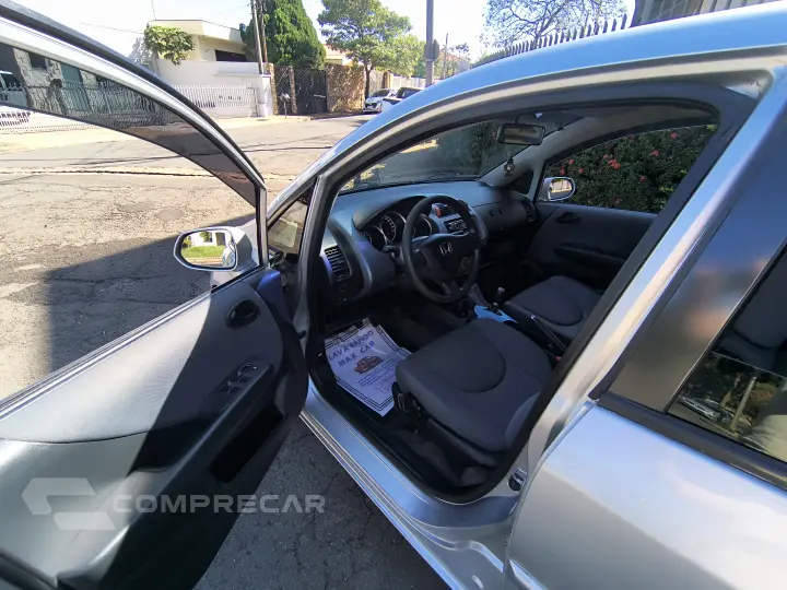 FIT 1.4 LX 16V
